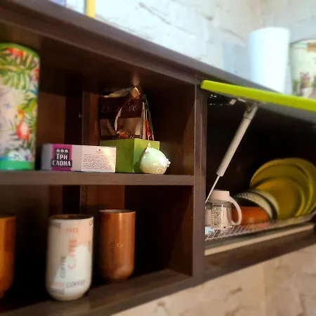 Cozy Compact Flat In The Center Appartamento Leopoli