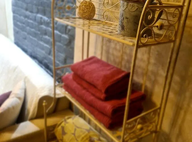 Cozy Compact Flat In The Center * Lviv